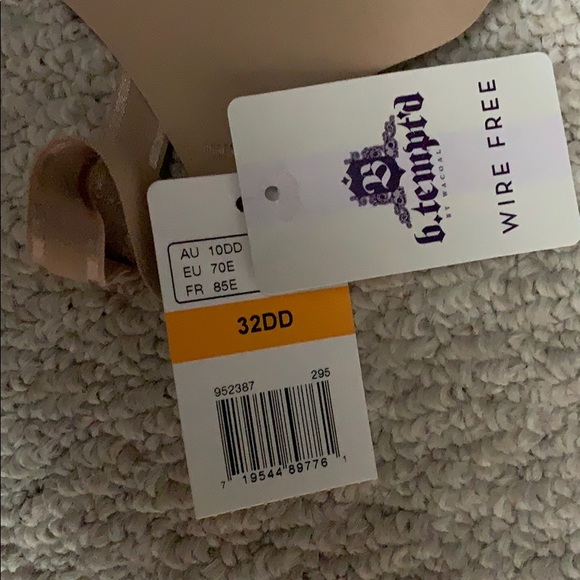 B.tempt’d Wacoal bra - Picture 2 of 2